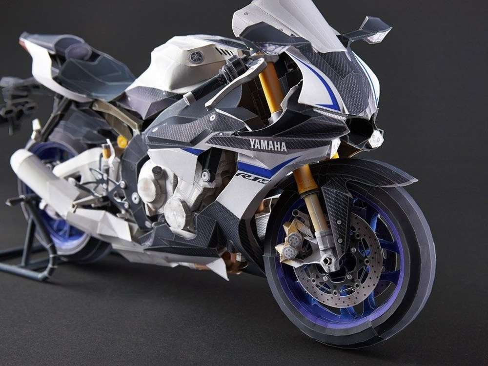 Мотоцикл из бумаги. Yamaha YZF-r1. Модель Yamaha r1. Yamaha m1 paper model. Paper Yamaha Moto.