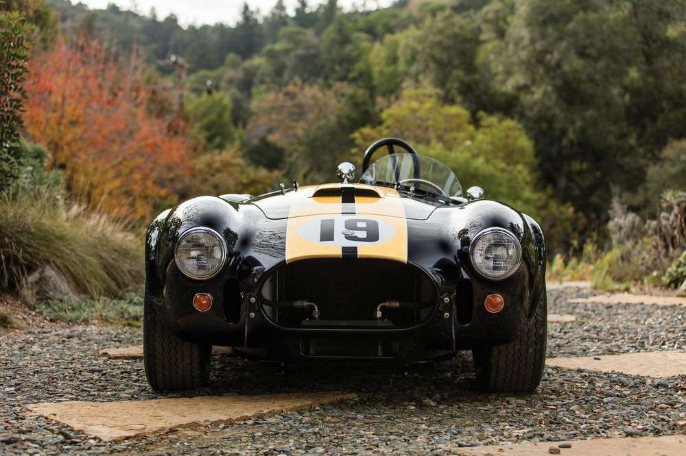 Shelby Cobra фары