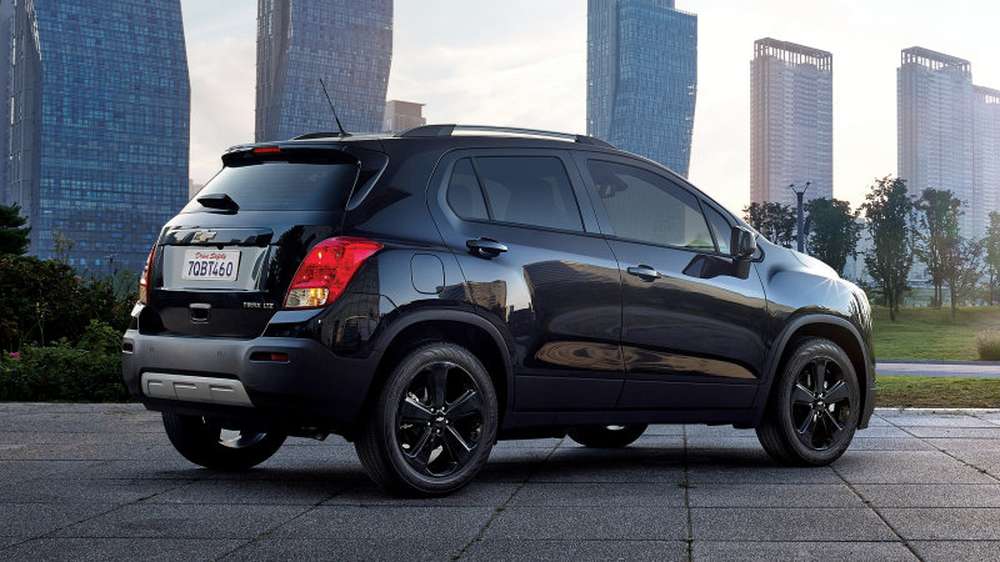 У вседорожника Chevrolet Trax появилась «полночная» версия Midnight Edition