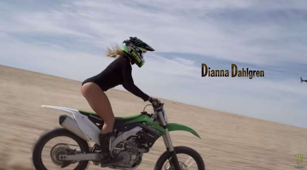 Покатушки в дюнах: новый видеоролик от компании Monster Energy #Doonies2