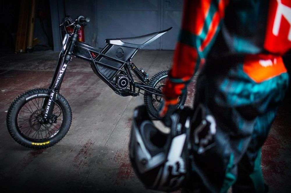 Компания Kuberg представила лёгкий электроцикл Freeride