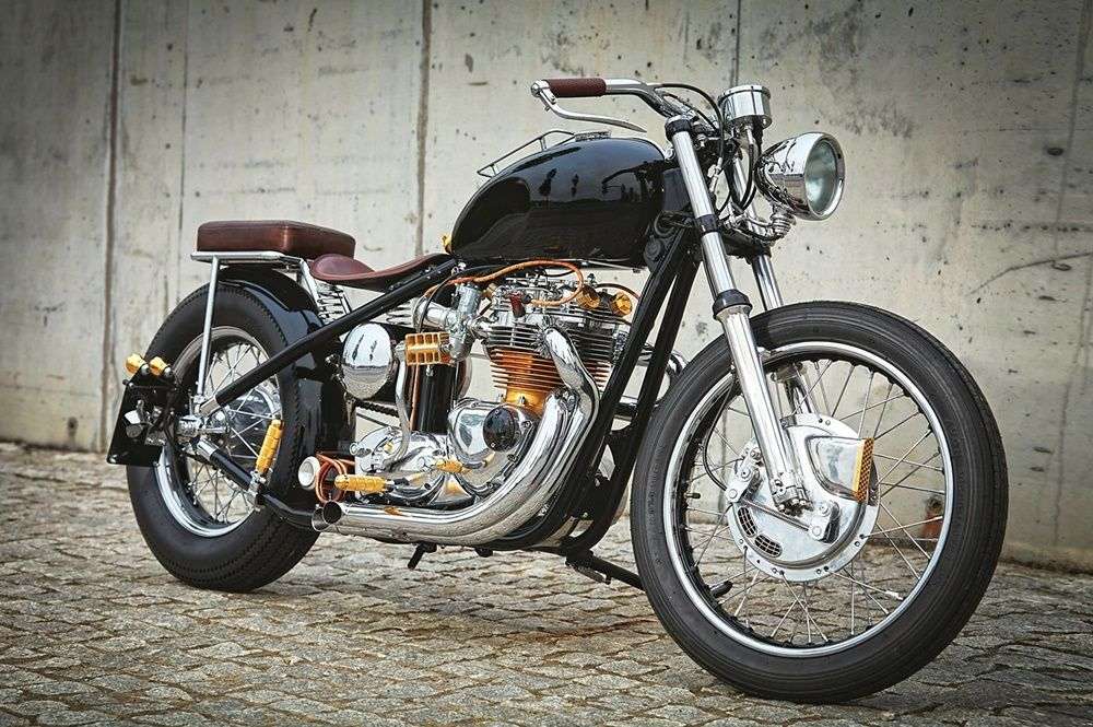 Стильный кастом T120R Elvira