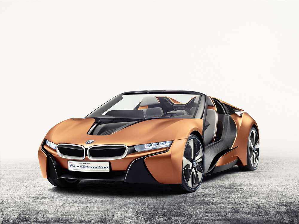 BMW заглянул в будущее и показал автомобиль с автопилотом