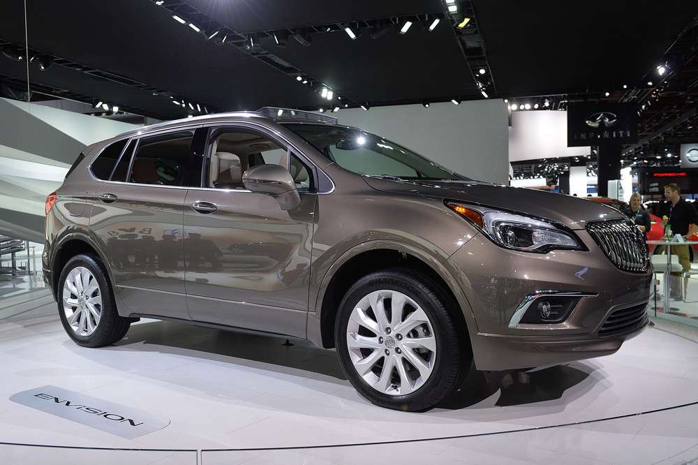 Компания Buick представила кроссовер Envision для рынка США