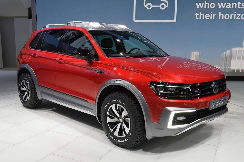 Компания Volkswagen привезла в Детройт гибридный вседорожник Tiguan GTE Active Concept