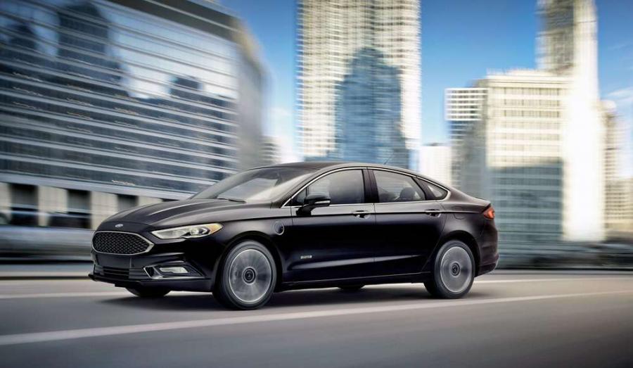 Состоялась официальная премьера обновлённого гибрида Ford Fusion Energi
