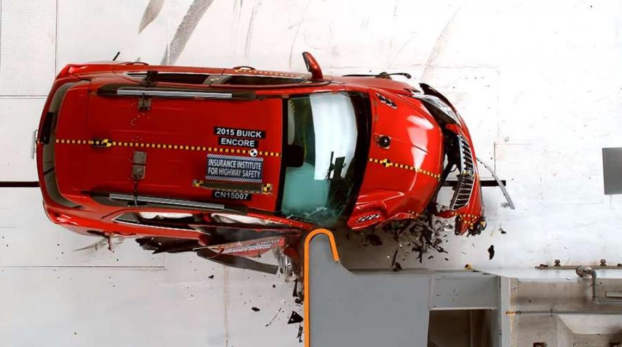 Новый краш-тест IIHS: Buick Encore (Opel Mokka)