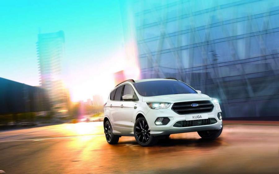 У кроссовера Ford Kuga появилась спортивная версия – ST-Line
