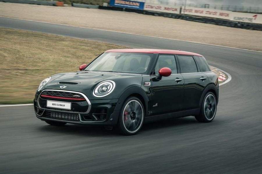 Модельный ряд Mini пополнился «горячей» модификацией универсала Clubman
