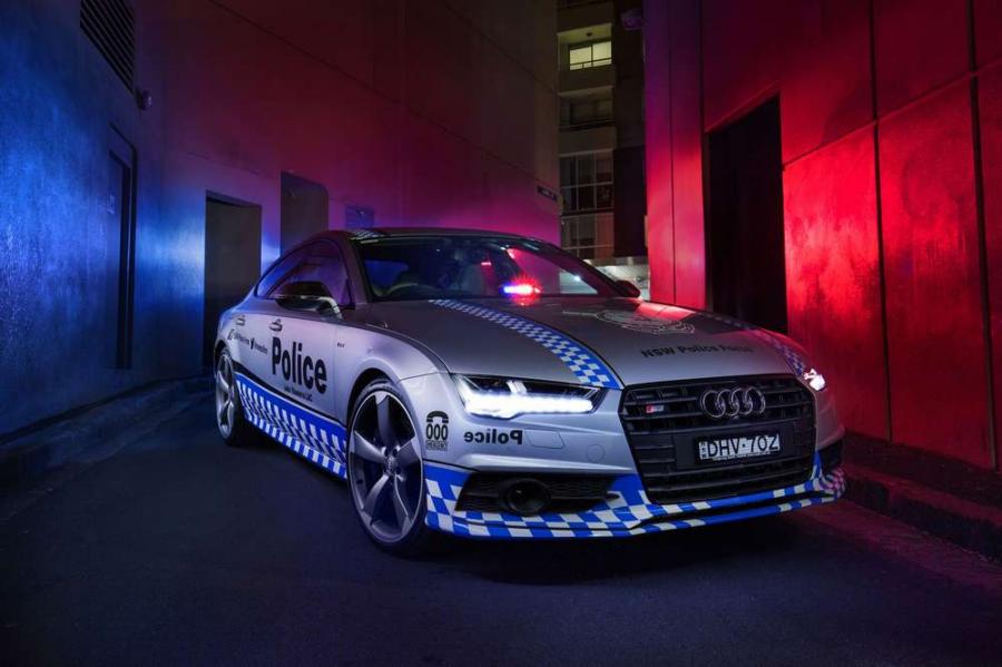 Автопарк австралийской полиции пополнился новым «горячим» хэтчбэком Audi S7