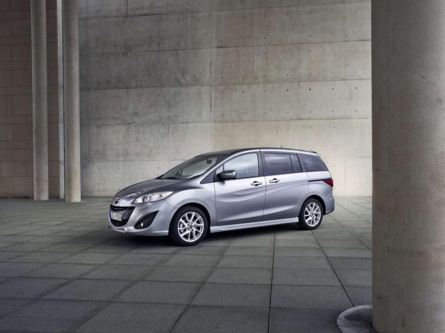 Mazda5 – большой семейный минивэн