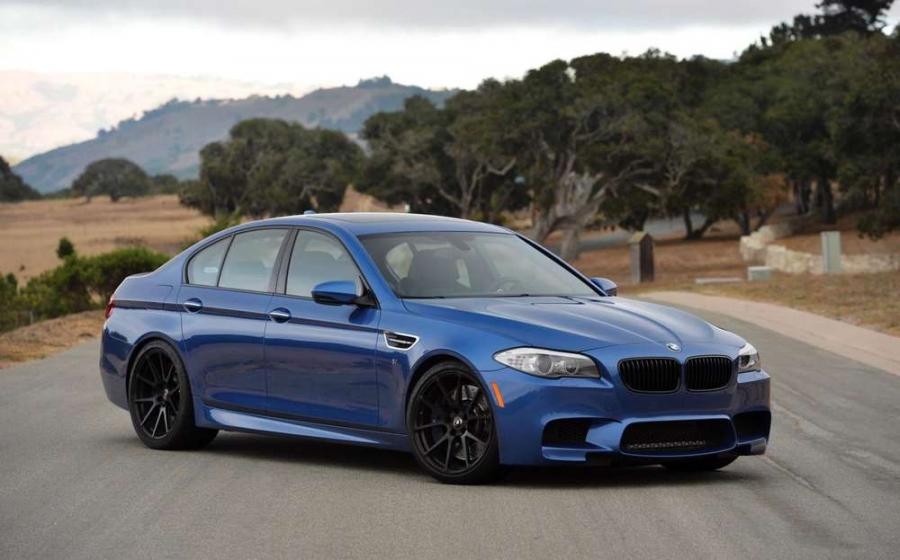 Доработка седана BMW M5 по версии Dinan