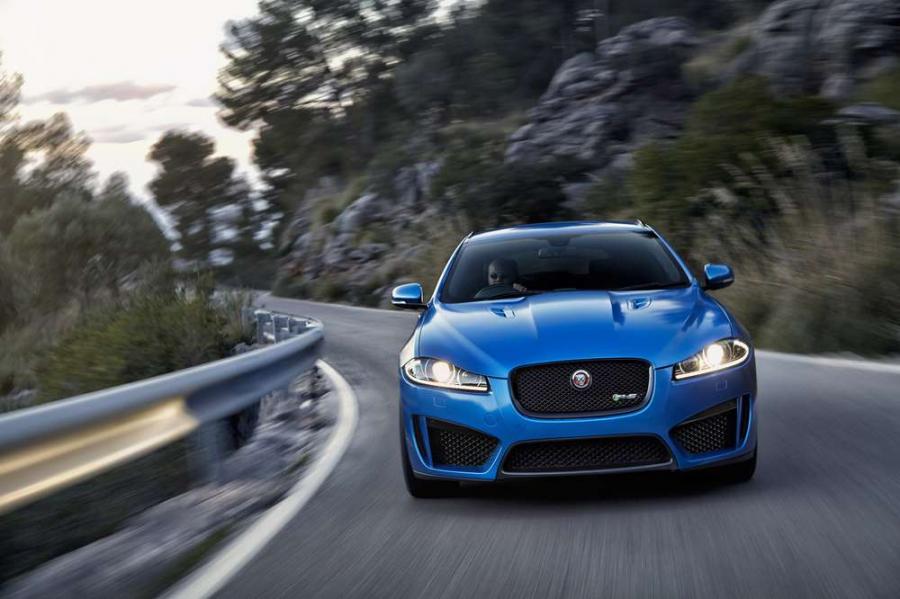 В Jaguar показали как выглядит их первый супер-универсал