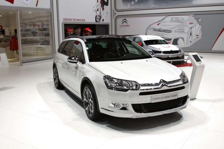 Универсал от Citroen – С5 CrossTourer, почти вседорожный