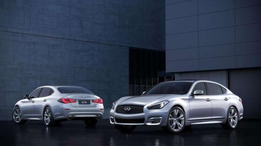 Infiniti Q70 удивила Шанхай ультрароскошным салоном
