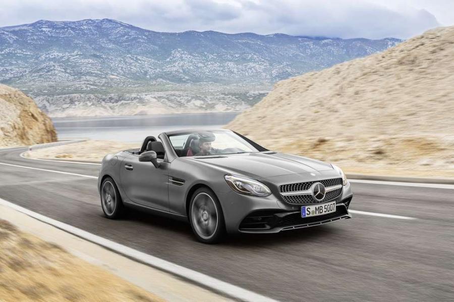 Состоялась официальная премьера родстера Mercedes-Benz SLC 2017 модельного года