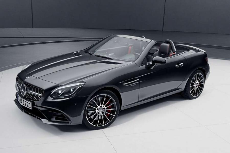 Немецкий родстер Mercedes-Benz SLC получил опциональный пакет Night Package