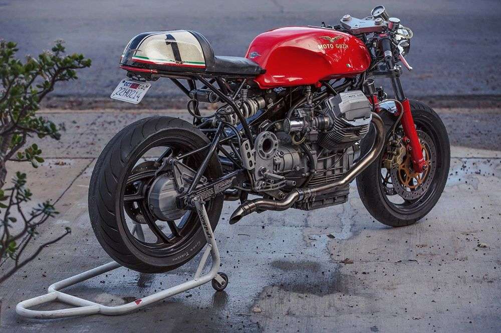 РњРѕС‚Рѕ Guzzi Cafe Racer