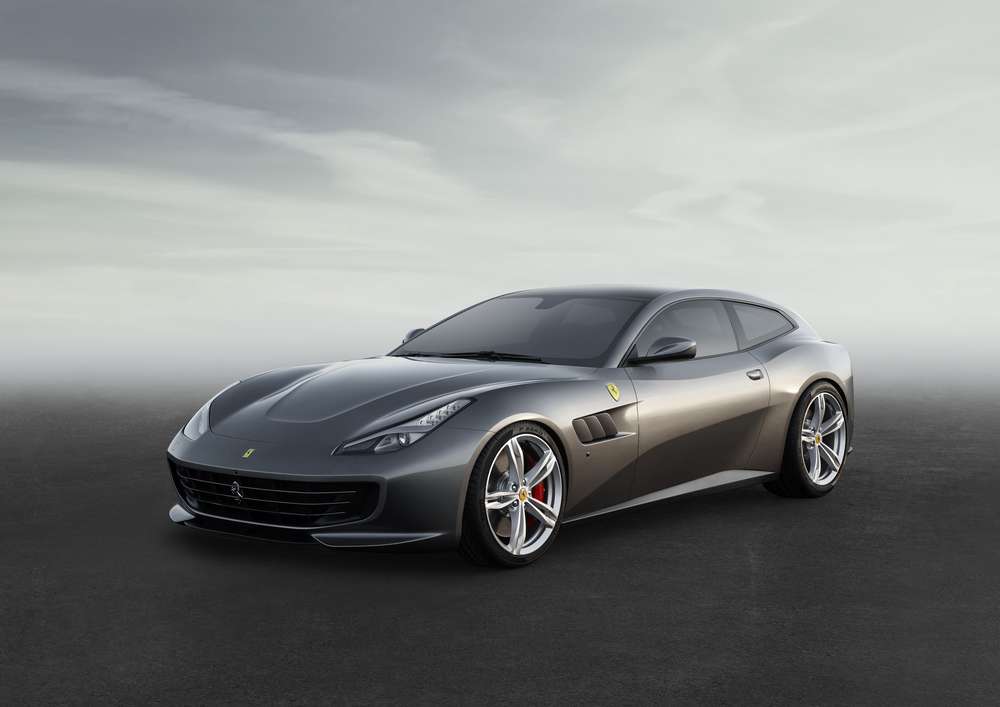 Суперкар Ferrari FF подвергли обновлению и переименовали в GTC4Lusso