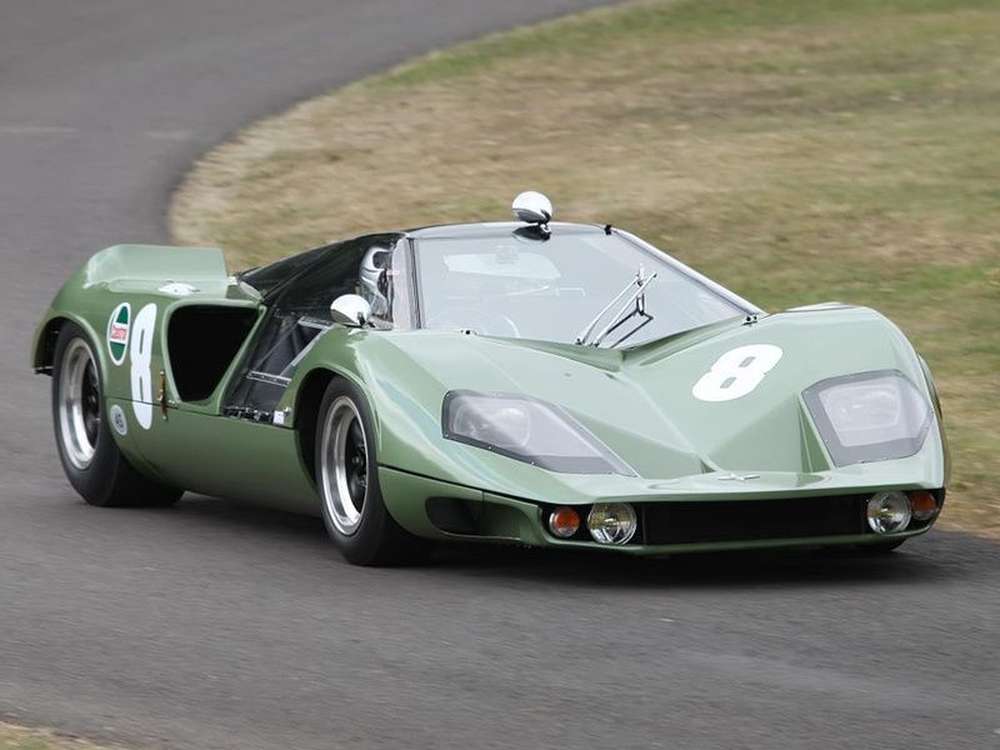 Marcos Mantis m70