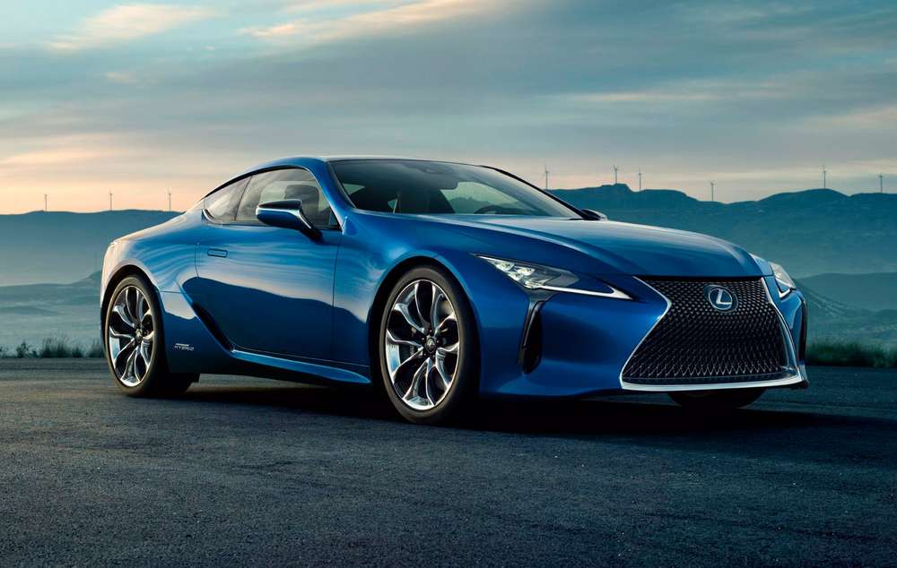 Спортивное купе Lexus LC500 оснастили гибридным приводом