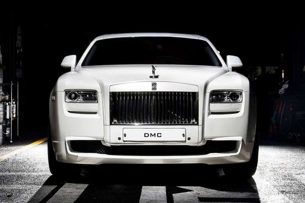 Тюнинг-ателье DMC представило эксклюзивную модификацию седана Rolls-Royce Ghost SaRangHae