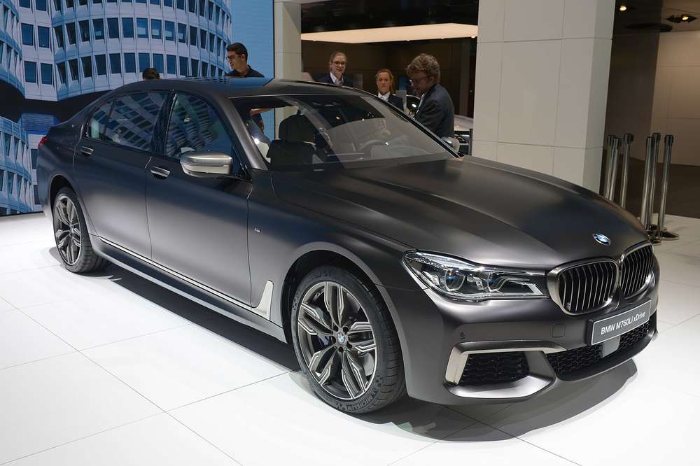 Седан BMW 7-Series обернулся «эмкой»