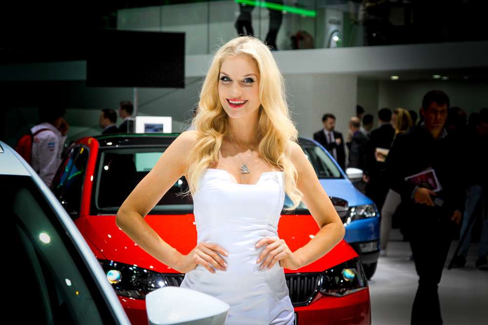 Красотки Женевского автосалона 2016