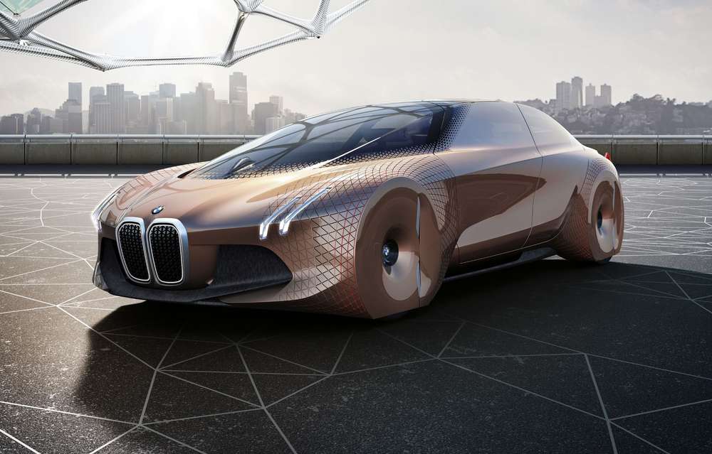 BMW построила автономный концепт-кар в честь своего 100-летия
