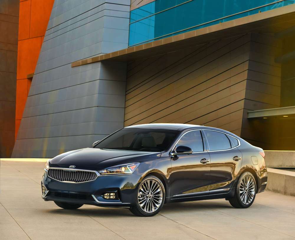 Новая Kia Cadenza 2017