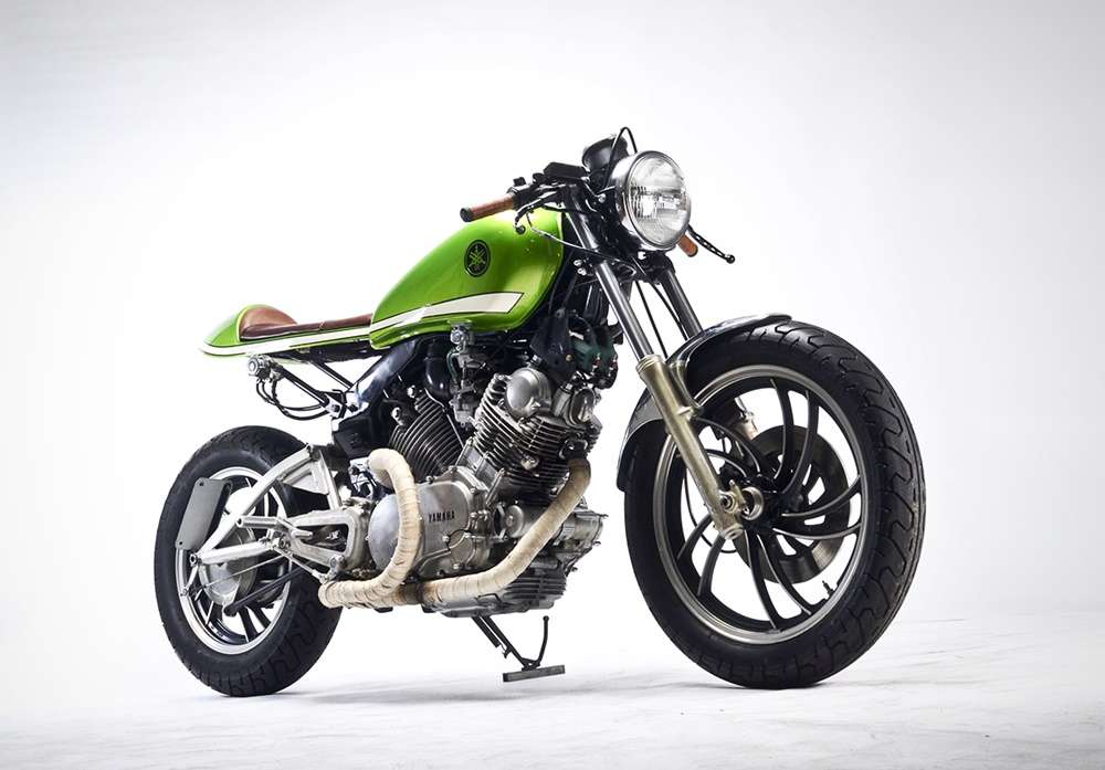 MotoHangar: Кафе рейсер Yamaha XV750 Virago