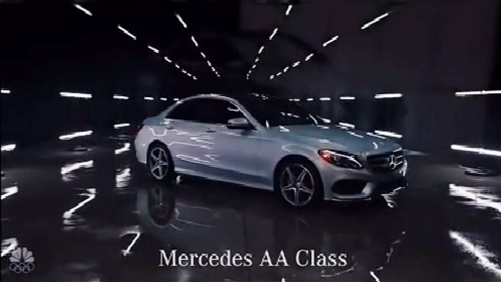 Американские юмористы показали новый электрокар Mercedes-Benz на пальчиковых батарейках