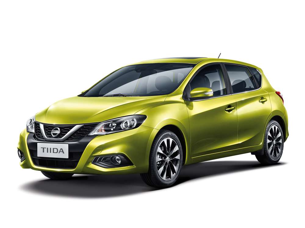 Компания Nissan представила рестайлинговую версию хэтчбэка Tiida в китайской спецификации