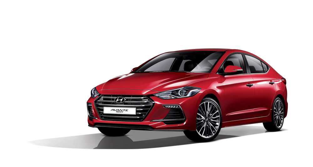 Концерн Hyundai подготовил спортивную версию седана Elantra