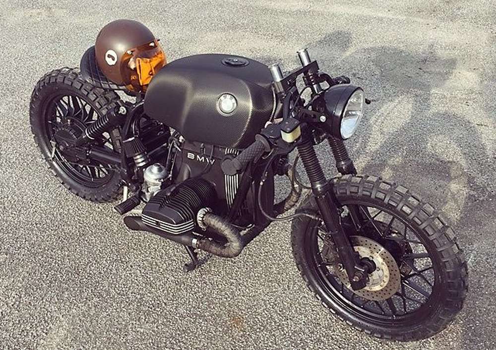 Боббер BMW R100S Black Baron от мастерской Relic Motorcycles
