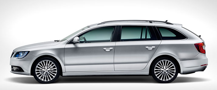 Skoda Superb стала третьей моделью