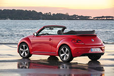 Новый Volkswagen Beetle вид