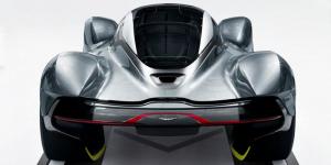 Названа дата премьеры гиперкара Aston Martin AM-RB 001