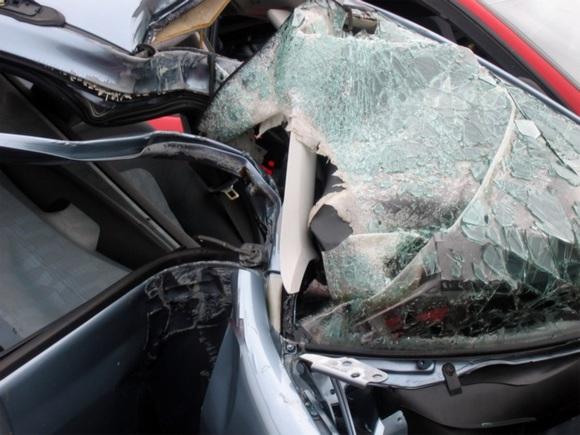 В Подмосковье при столкновении двух авто пострадали три человека