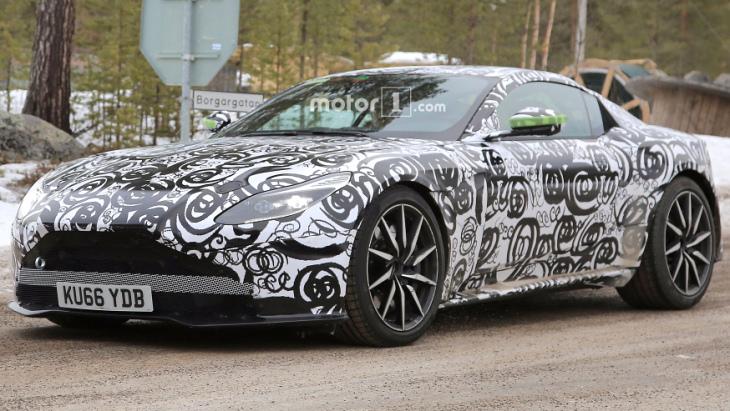 «Подогретый» Aston Martin DB11 S впервые замечен на дороге