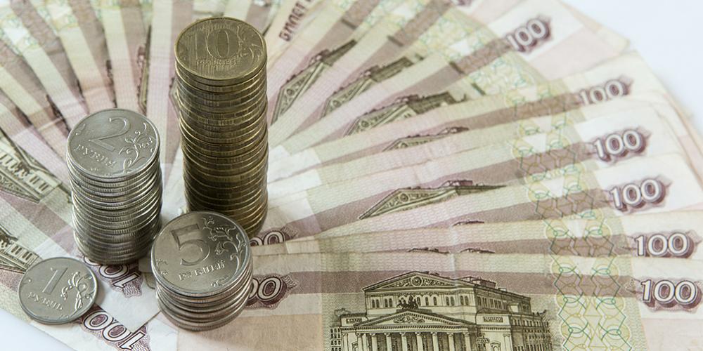 Сумма среднего автокредита в России выросла до 656 тысяч рублей
