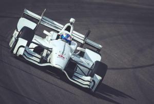 Руководство IndyCar разрешило командам дорабатывать детали машины