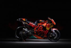 KTM показала ливрею нового байка