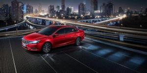 В Китае стартует новый флагманский седан Roewe i6