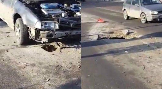 Из-за ямы на проспекте Суюнбая в Алматы водитель разбил автомобиль