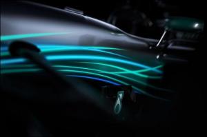 В Mercedes показали детали новой машины