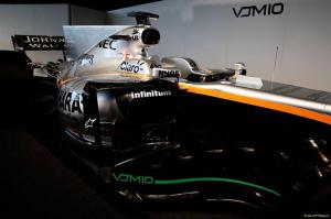 Force India представила новую машину VJM10