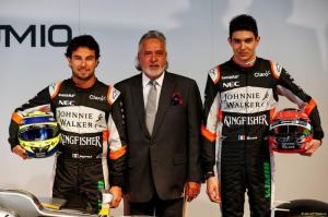 Force India представила новую машину VJM10
