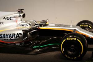 Force India представила новую машину VJM10