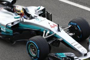 Mercedes представили новую машину W08 EQ Power+